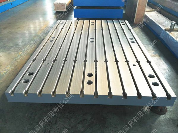 試驗(yàn)臺(tái)